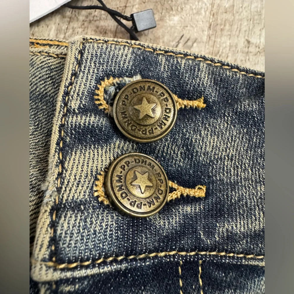 Princess Polly NWT ~size 0 dirty denim mini skirt, double button fly - Picture 3 of 10